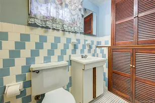 95-18 91st St, Ozone Park, NY 11416 - Photo 32