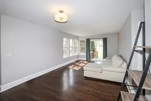 2022 Broadlawn Dr, Central Islip, NY 11722 - Photo 22