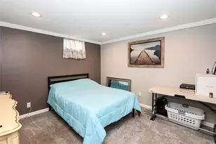 2022 Broadlawn Dr, Central Islip, NY 11722 - Photo 38