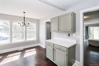 20-22 Broadlawn Drive, Central Islip, NY 11722 - Photo 30