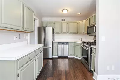 20-22 Broadlawn Drive, Central Islip, NY 11722 - Photo 26