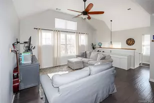 2022 Broadlawn Dr, Central Islip, NY 11722 - Photo 6