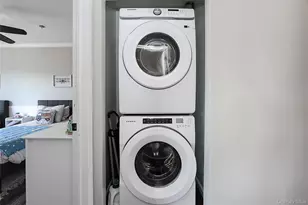 2022 Broadlawn Dr, Central Islip, NY 11722 - Photo 20