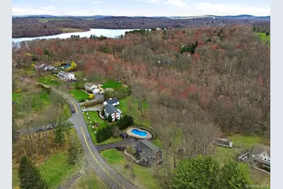 40 Valley Pond Road, Katonah, NY 10536 - Photo 42