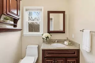 40 Valley Pond Rd, Katonah, NY 10536 - Photo 12