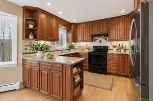 40 Valley Pond Rd, Katonah, NY 10536 - Photo 6