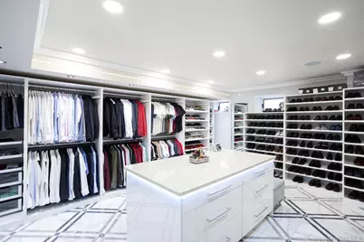 69-42 180th Street, Fresh Meadows, NY 11365 - Photo 34