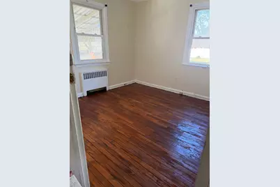 650 Winthrop Drive, Uniondale, NY 11553 - Photo 2