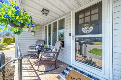 [Address not provided], North Babylon, NY 11703 - Photo 4