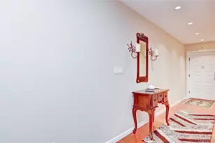 51 Omni Parc Dr, Nanuet, NY 10954 - Photo 18