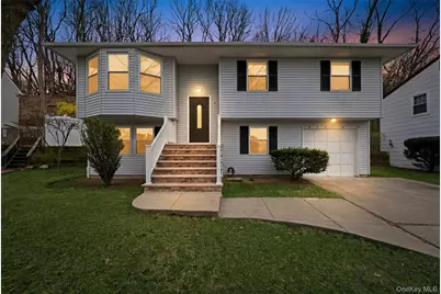 9 Harmony Lane, Glen Cove, NY 11542 - Photo 2