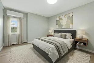 9 Harmony Ln, Glen Cove, NY 11542 - Photo 14