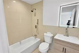 224 Windsor Pkwy, Hempstead, NY 11550 - Photo 16