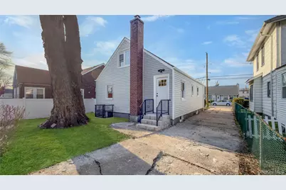 224 Windsor Parkway, Hempstead, NY 11550 - Photo 36