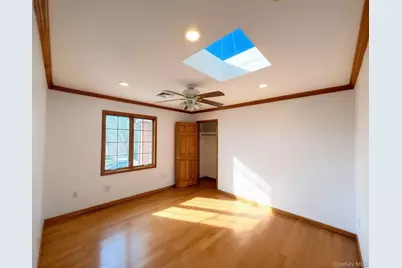 7611 270th Street, New York, NY 11040 - Photo 6