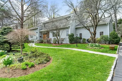 1 Canterbury Road S, Harrison, NY 10528 - Photo 2
