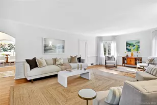 138 Payne Whitney Ln, Manhasset, NY 11030 - Photo 8