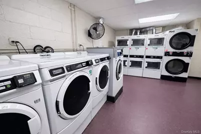 245 Rumsey Road # 3E, Yonkers, NY 10701 - Photo 24