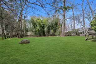 1 Peters Ln, Manhasset, NY 11030 - Photo 22