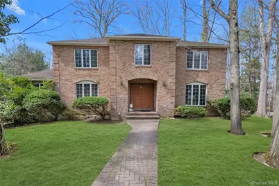 1 Peters Lane, Manhasset, NY 11030 - Photo 1