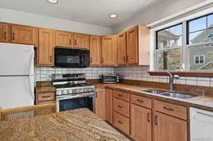 75 W Hartsdale Ave, Hartsdale, NY 10530 - Photo 4