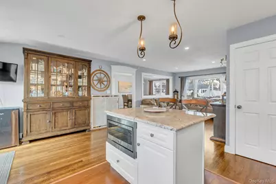 28 Rivera Lane, West Sayville, NY 11796 - Photo 12