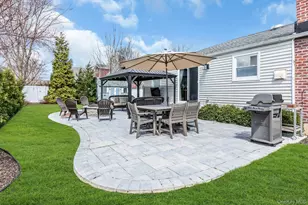 28 Rivera Ln, West Sayville, NY 11796 - Photo 20