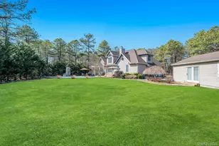 136 Mill Rd, Manorville, NY 11949 - Photo 44