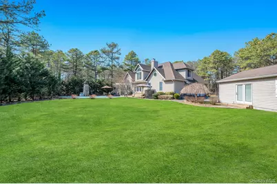 136 Mill Road, Manorville, NY 11949 - Photo 36