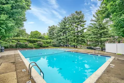 11 Fieldstone Drive #130, Hartsdale, NY 10530 - Photo 24