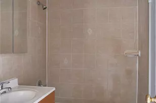 2 Consulate Dr, Tuckahoe, NY 10707 - Photo 24