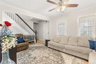 54 Christmas St, North Babylon, NY 11703 - Photo 4