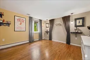 2953 Kinloch Rd, Wantagh, NY 11793 - Photo 24