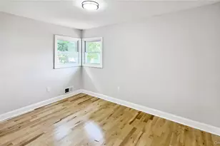 37 Decatur St, Roosevelt, NY 11575 - Photo 26