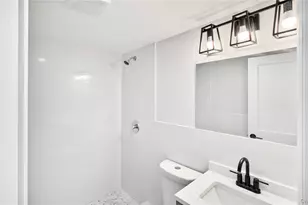 37 Decatur St, Roosevelt, NY 11575 - Photo 36