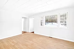 7 Fern Trail, Wurtsboro, NY 12790 - Photo 4