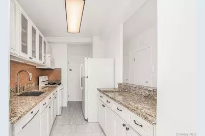 6 Fordham Hill Oval #15F, Bronx, NY 10468 - Photo 12