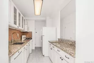 6 Fordham Hill Oval, Bronx, NY 10468 - Photo 12