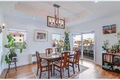 380 W Penn Street, Long Beach, NY 11561 - Photo 4