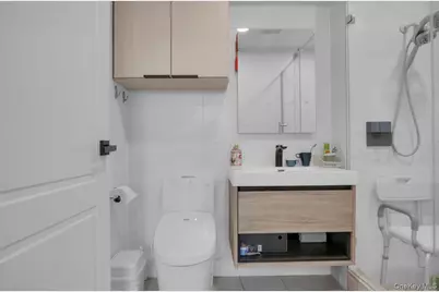 146-17 Northern Boulevard #3A, Flushing, NY 11354 - Photo 20