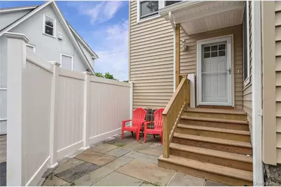304 Battle Avenue #A, White Plains, NY 10606 - Photo 2