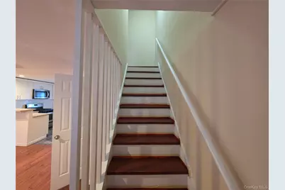 42 Hasbrouck Street, Newburgh, NY 12550 - Photo 4