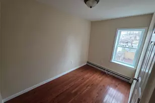 42 Hasbrouck St, Newburgh, NY 12550 - Photo 6