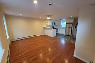 42 Hasbrouck St, Newburgh, NY 12550 - Photo 2