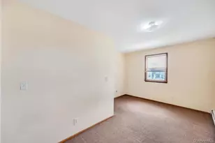 24 Pleasant Ave, Roosevelt, NY 11575 - Photo 12