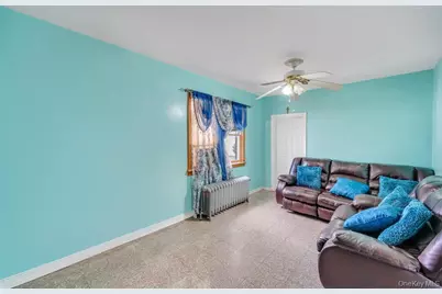 24 Pleasant Avenue, Roosevelt, NY 11575 - Photo 6