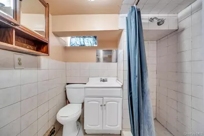 24 Pleasant Avenue, Roosevelt, NY 11575 - Photo 20