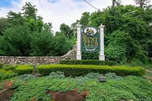 7 Possum Path, Coram, NY 11727 - Photo 2