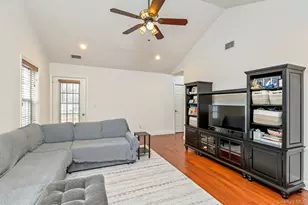 7 Possum Path, Coram, NY 11727 - Photo 8