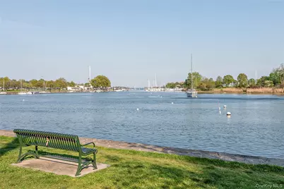 518 Prospect Avenue, Mamaroneck, NY 10543 - Photo 24